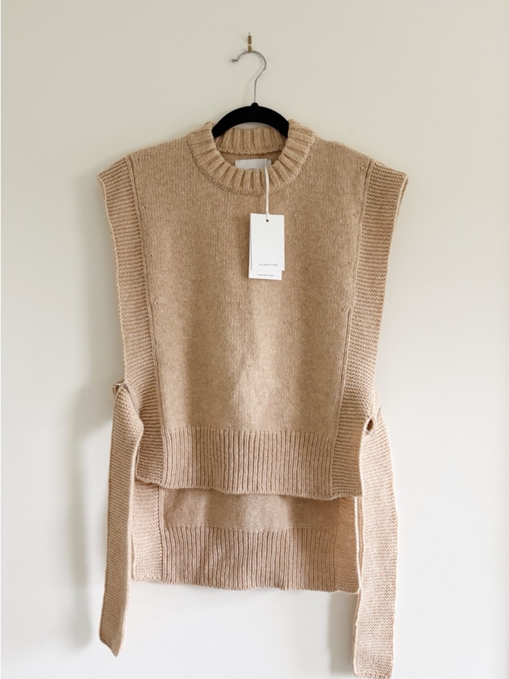 NWT The Knotty Ones Kalvos 100% Merino Wool Vest caramel beige - size Small